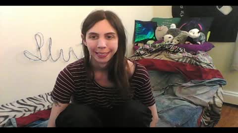 Luna online show from 05-07-26, 03:23