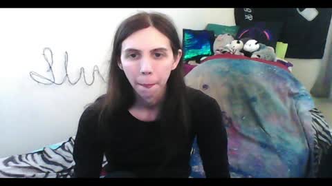 Luna online show from 05-10-26, 01:55
