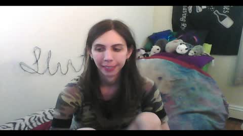 Luna online show from 05-31-26, 05:59