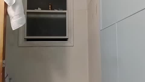 totallyawesome_65 online show from 04-07-26, 02:23