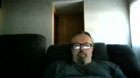 Snapshot of touchit9923 chatting on 09-09-25, 12:37 jim online show from 09-09-25, 12:37