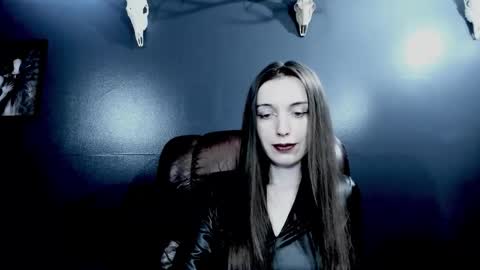 Snapshot of toxicdomme chatting on 01-14-26, 06:46 toxicdomme online show from 01-14-26, 06:46