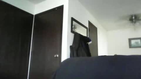 Snapshot of toxicfumes83 chatting on 06-08-26, 01:11 toxicfumes83 online show from 06-08-26, 01:11