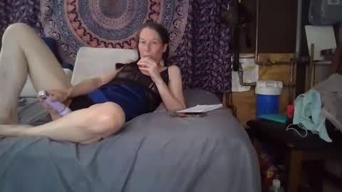 toxiclayne online show from 05-04-26, 03:57