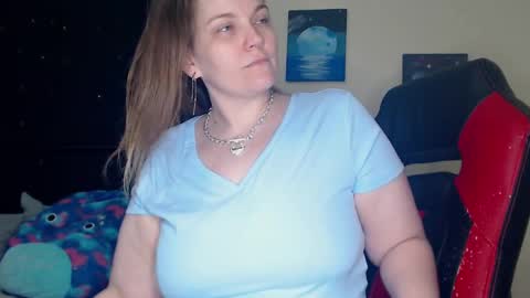 Lilly Miss Mistress Goddess Maam Queen Boss online show from 02-04-25, 07:51