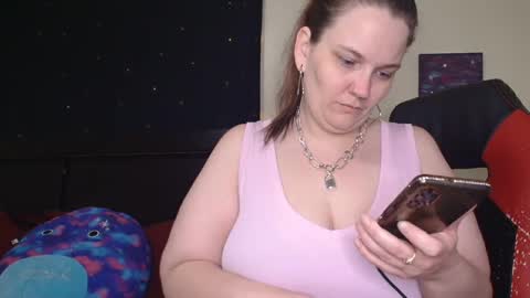 Lilly Miss Mistress Goddess Maam Queen Boss online show from 10-22-25, 08:03