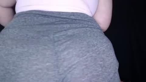 Lilly Miss Mistress Goddess Maam Queen Boss online show from 06-23-26, 07:39