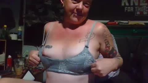 ToxicTemptress420 online show from 12-20-25, 08:10