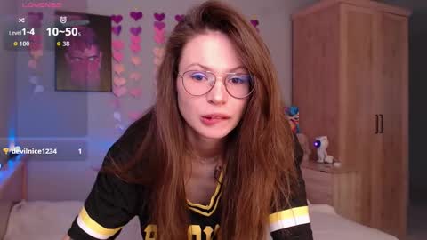 toxkiss online show from 09-30-25, 10:42