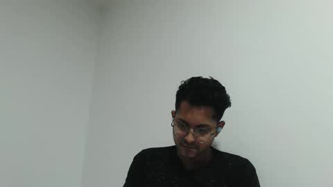 Snapshot of toy_sweet chatting on 02-10-25, 12:30 Xander online show from 02-10-25, 12:30