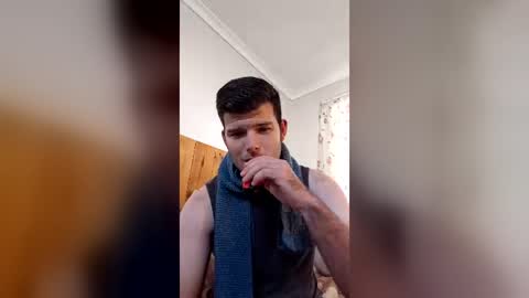 Snapshot of tr1dent03 chatting on 07-04-26, 02:12 tr1dent03 online show from 07-04-26, 02:12