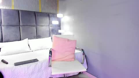 Snapshot of tracy_lambo chatting on 06-13-26, 02:42 tracy online show from 06-13-26, 02:42