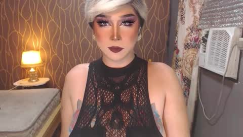 Snapshot of trandomsts chatting on 03-05-26, 02:07 DOM irish online show from 03-05-26, 02:07