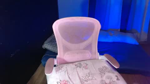 Kate SINGLE online show from 01-08-26, 05:21