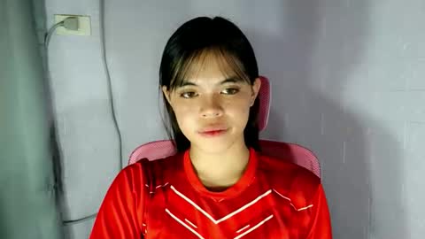 transpinay_kimxxx online show from 04-07-26, 11:15