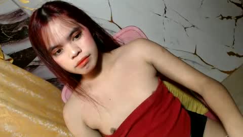 Snapshot of transpinay_kimxxx chatting on 07-05-26, 11:01 transpinay_kimxxx online show from 07-05-26, 11:01