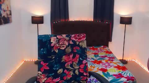 KYLIE BELLA  TS online show from 04-07-26, 09:21