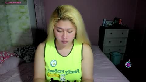 Snapshot of transsalawahan chatting on 10-14-25, 04:46 BELLA online show from 10-14-25, 04:46