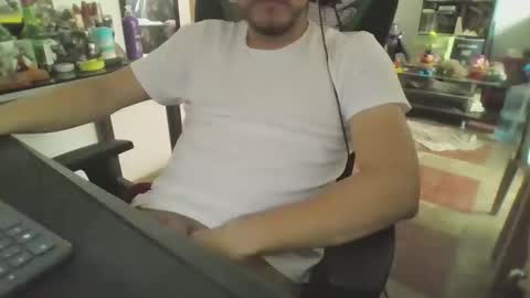 traveler_92 online show from 12-19-25, 08:16