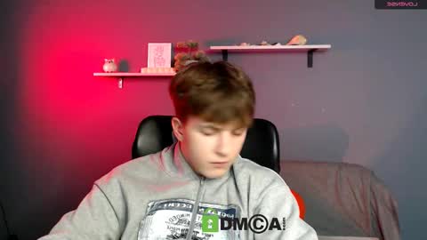 Travis online show from 11-28-25, 08:00