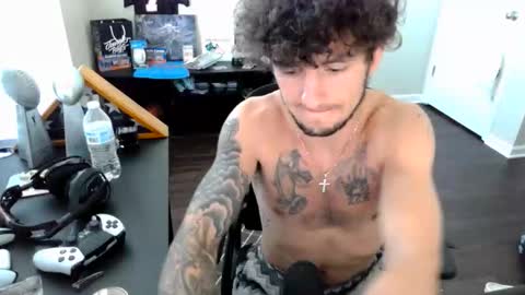 Trav online show from 10-21-25, 07:14