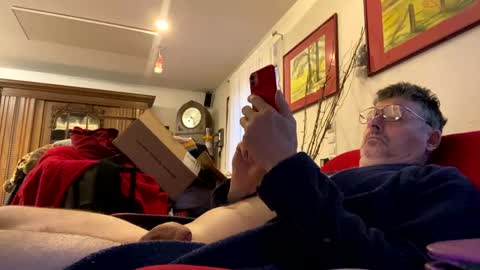 Snapshot of trebgeis1 chatting on 03-01-25, 06:13 trebgeis1 online show from 03-01-25, 06:13