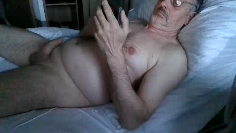 Snapshot of trebgeis1 chatting on 05-13-26, 06:49 trebgeis1 online show from 05-13-26, 06:49