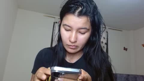 Snapshot of trebol_4 chatting on 02-25-26, 05:44 trebol_4 online show from 02-25-26, 05:44