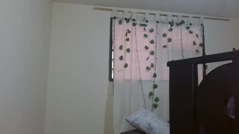 Snapshot of trebol_4 chatting on 03-16-26, 08:35 trebol_4 online show from 03-16-26, 08:35