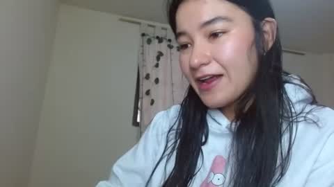 Snapshot of trebol_4 chatting on 08-06-26, 01:35 trebol_4 online show from 08-06-26, 01:35