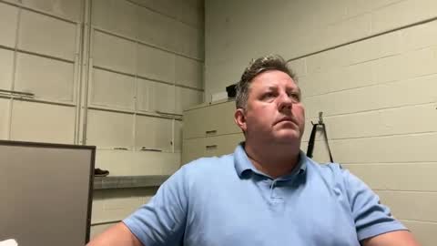 Snapshot of treborinthesky chatting on 09-18-25, 12:12 treborinthesky online show from 09-18-25, 12:12