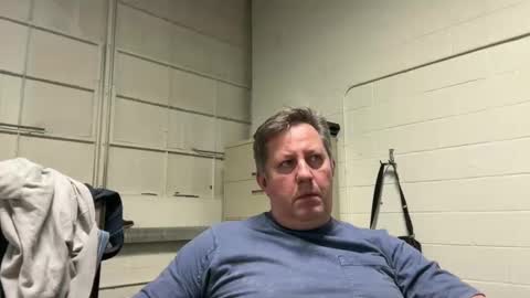 Snapshot of treborinthesky chatting on 10-24-25, 09:33 treborinthesky online show from 10-24-25, 09:33