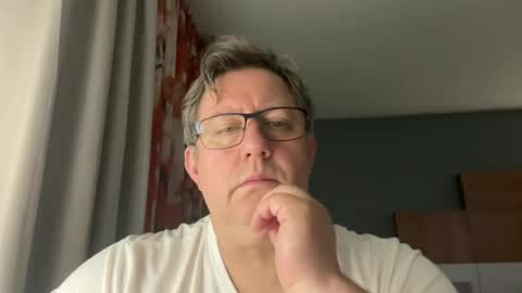 Snapshot of treborinthesky chatting on 06-24-26, 05:17 treborinthesky online show from 06-24-26, 05:17