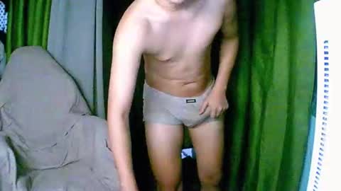 trebz_01 online show from 12-21-25, 06:37