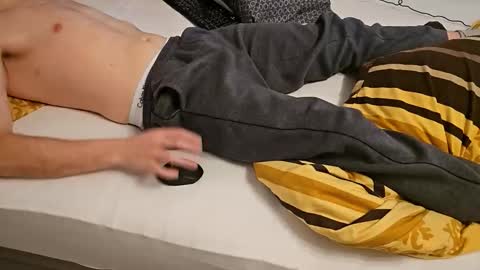 tree1989 online show from 02-27-26, 09:59