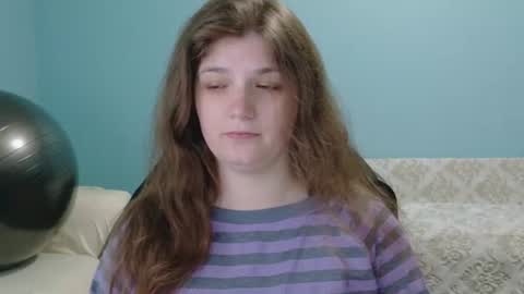 TreeJeanne online show from 06-15-26, 03:14