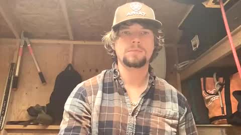 treeman817 online show from 05-07-26, 01:49