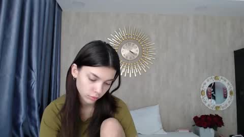 Sarah And Jon online show from 12-30-24, 02:53