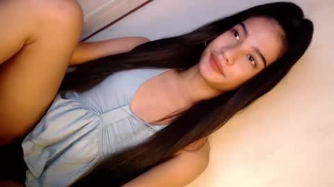 STEPHANiE online show from 12-22-25, 02:08