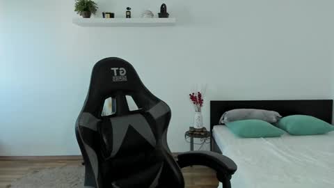 Trent online show from 01-02-25, 11:41