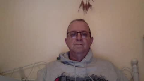 Snapshot of trev8331 chatting on 03-22-26, 12:30 Fe-fi-fo-fum online show from 03-22-26, 12:30