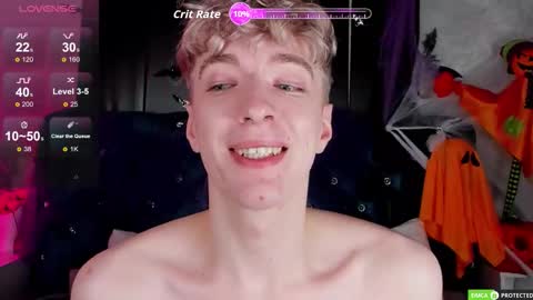 TrevorBenson online show from 10-27-25, 06:06