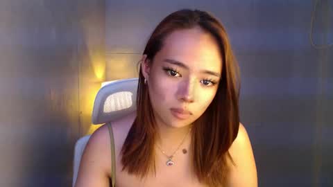 trexie_fucks15 online show from 04-18-26, 12:25