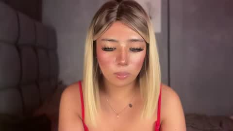 trexie_fucks15 online show from 07-28-26, 06:31