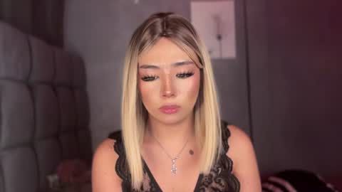 trexie_fucks15 online show from 07-30-26, 02:05