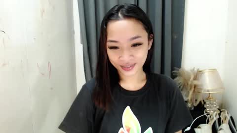 tricia_slut online show from 10-31-25, 05:41