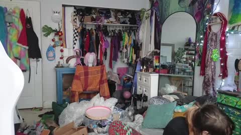 Snapshot of tricky_nymph chatting on 02-02-25, 10:28 Cassie online show from 02-02-25, 10:28