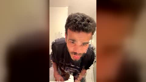 trifling_smok3 online show from 04-11-26, 11:09