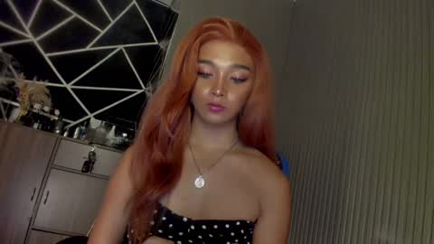 Ms Ella online show from 01-16-25, 06:37