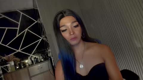 Ms Ella online show from 03-08-25, 12:20